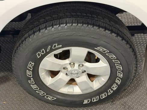 Used 2011 Nissan Frontier S RWD image 16