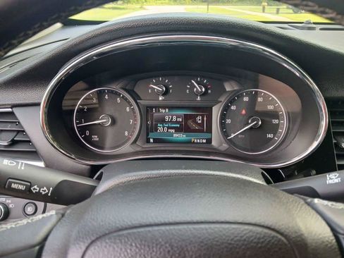 Used 2018 Buick Encore Essence FWD image 11
