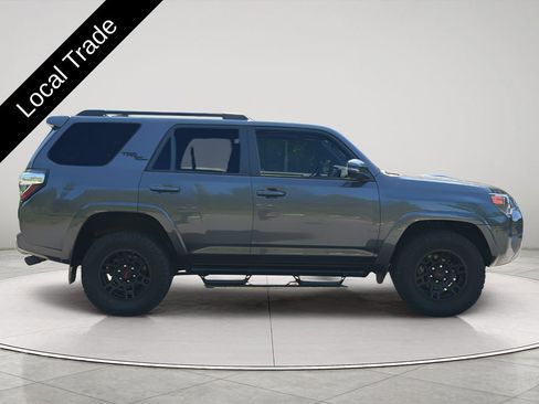 Used 2022 Toyota 4Runner TRD Off-Road Premium w/ Moonroof Package AWD/4WD image 6