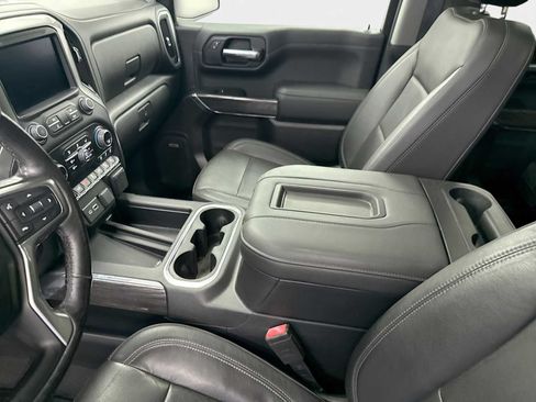 Used 2019 Chevrolet Silverado 1500 LTZ w/ LTZ Premium Package AWD/4WD image 23