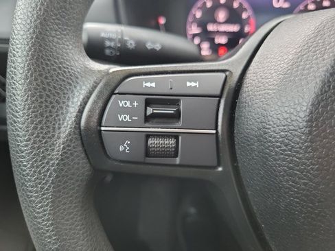 Used 2025 Honda Accord LX image 23