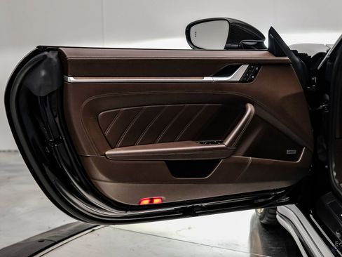 Used 2021 Porsche 911 Turbo S image 85