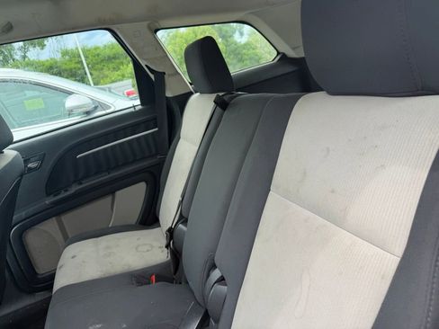 Used 2009 Dodge Journey SXT FWD image 2