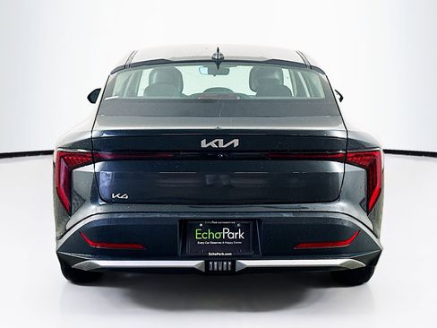 Used 2025 Kia K4 LXS image 7