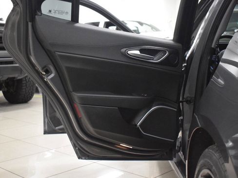 Used 2021 Alfa Romeo Giulia Sprint w/ Nero Edizione image 46