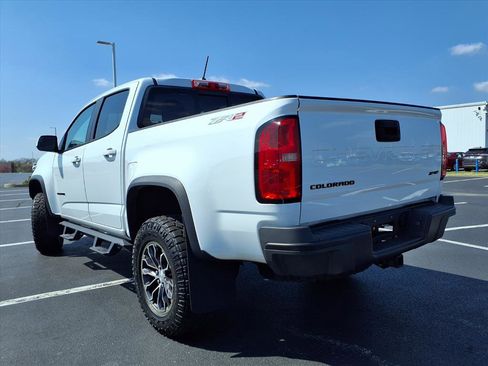 Used 2022 Chevrolet Colorado ZR2 AWD/4WD image 36