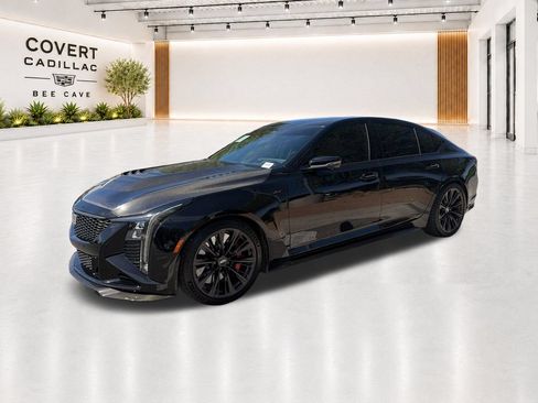 Used 2025 Cadillac CT5 V Blackwing w/ Precision Package RWD image 4