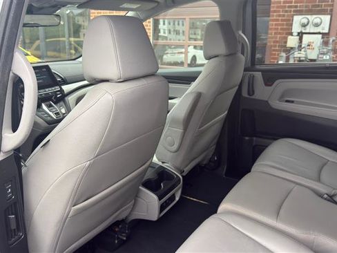Used 2019 Honda Odyssey EX-L image 24