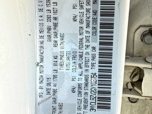 Used 2016 Scion iA FWD image 11