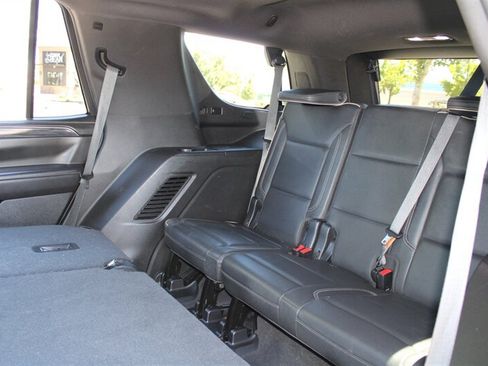 Used 2021 GMC Yukon SLT AWD/4WD image 31