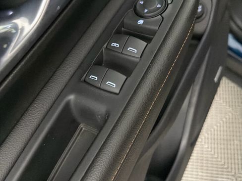 Used 2019 GMC Terrain SLT w/ Preferred Package FWD image 23