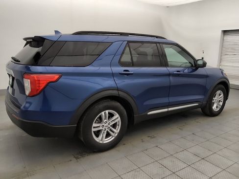 Used 2020 Ford Explorer XLT w/ Equipment Group 202A RWD image 10
