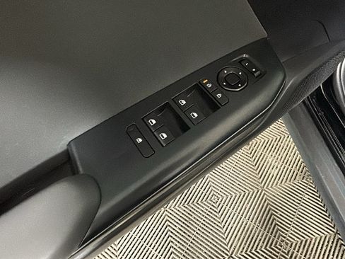 Used 2025 Kia K4 FWD image 10