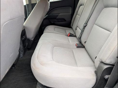 Used 2018 Chevrolet Colorado LT w/ Safety Package image 7