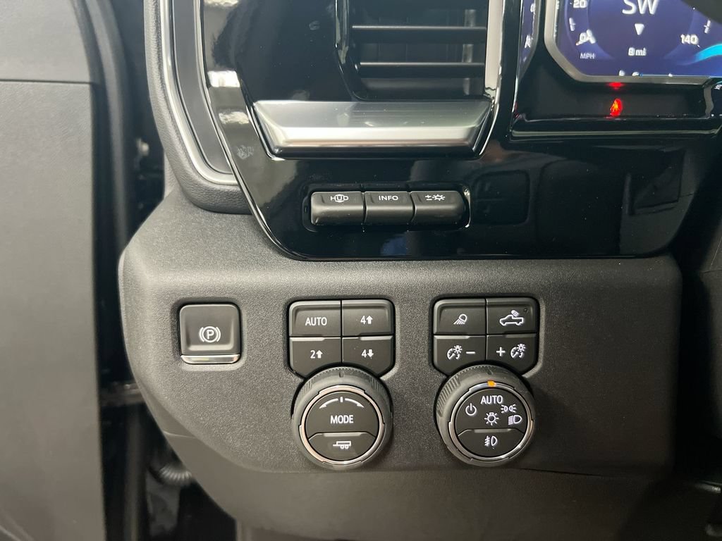 New 2026 Chevrolet Silverado 2500 High Country w/ High Country Premium Package AWD/4WD image 19