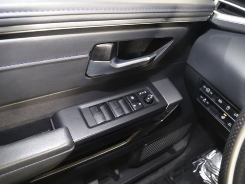 Used 2024 Toyota Tundra Platinum image 34