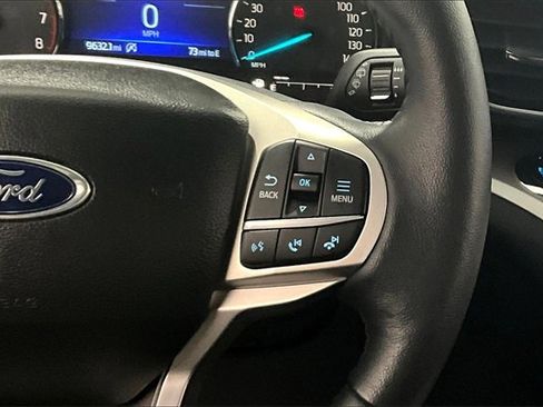 Used 2023 Ford Explorer XLT image 12