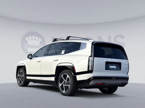 New 2026 Hyundai Ioniq 9 Limited image 4