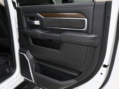 Used 2024 RAM 2500 Laramie w/ Chrome Bumper Package image 21