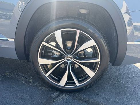 New 2026 Volkswagen Atlas SEL Premium R-Line AWD/4WD image 22