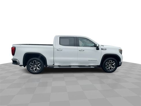 Certified 2023 GMC Sierra 1500 SLT w/ SLT Convenience Package image 9