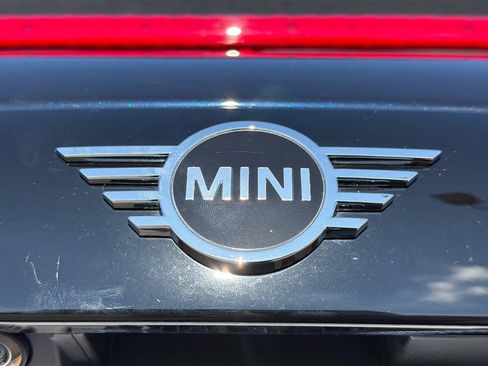 Used 2024 MINI Cooper S image 11