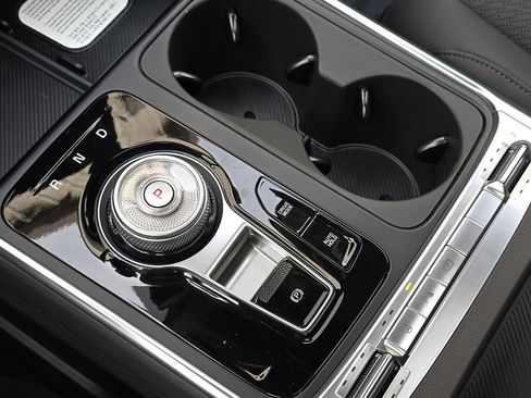 New 2026 Kia Carnival SX Prestige image 21