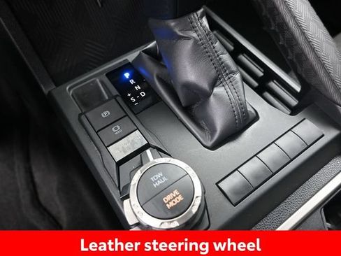 Certified 2026 Toyota 4Runner SR5 AWD/4WD image 18
