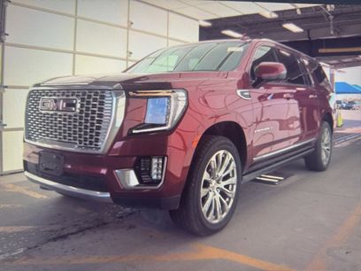 Used 2021 GMC Yukon XL Denali w/ Denali Ultimate Package