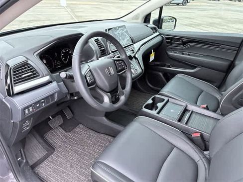 Certified 2026 Honda Odyssey Touring image 10