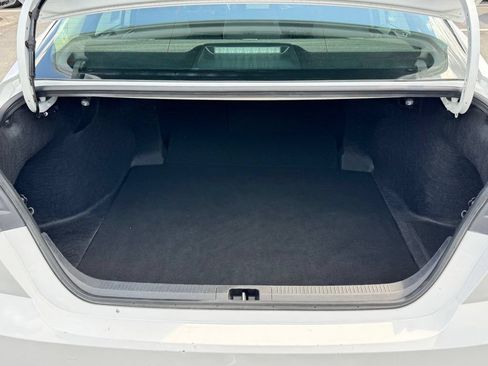 Used 2025 Toyota Camry LE FWD image 25