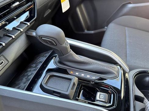 New 2026 Chevrolet Colorado W/T image 6