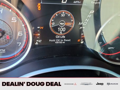 Used 2017 Dodge Charger SXT RWD image 16