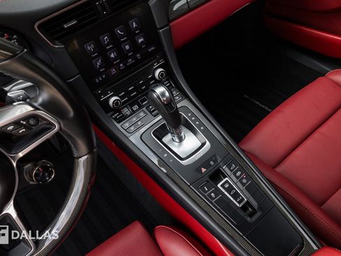 Used 2019 Porsche 911 Carrera GTS image 27