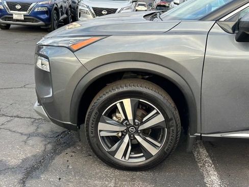 Certified 2021 Nissan Rogue SL w/ Premium Package image 7