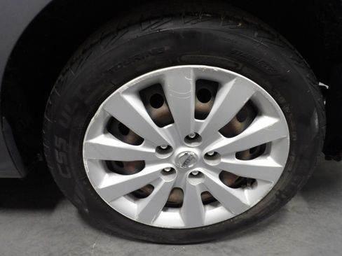 Used 2017 Nissan Sentra S FWD image 19