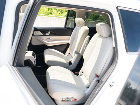 Used 2021 Mercedes-Benz GLS 450 4MATIC image 20