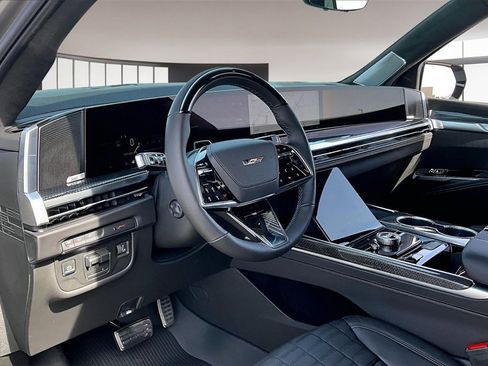 New 2026 Cadillac Escalade V w/ LPO, Onyx Lite Package image 6