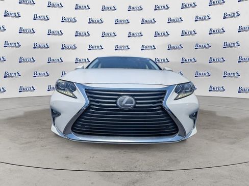 Used 2016 Lexus ES 350 w/ Luxury Package w/Wood Trim FWD image 8