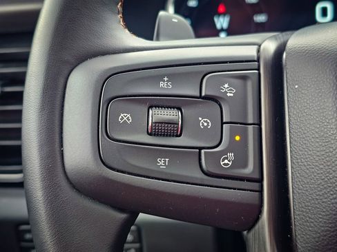 Used 2024 GMC Sierra 1500 AT4 w/ Technology Package image 23