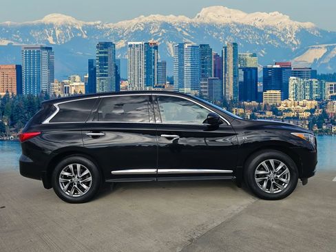 Used 2015 INFINITI QX60 Luxe w/ Driver Assistance Package image 8