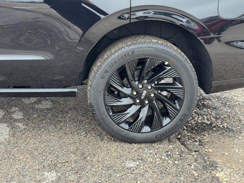 New 2025 Lincoln Navigator Reserve w/ Jet Appearance Package image 9