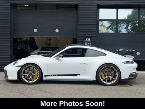 Used 2022 Porsche 911 GT3 RWD image 2