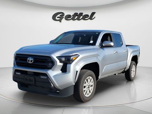Used 2024 Toyota Tacoma SR5 RWD image 1