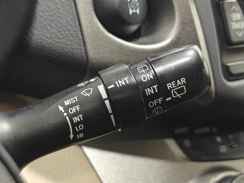 Used 2012 Toyota RAV4 4WD w/ Value Pkg image 11