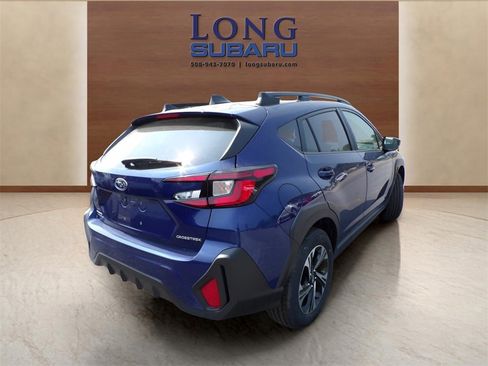 Certified 2025 Subaru Crosstrek 2.0i Premium image 8