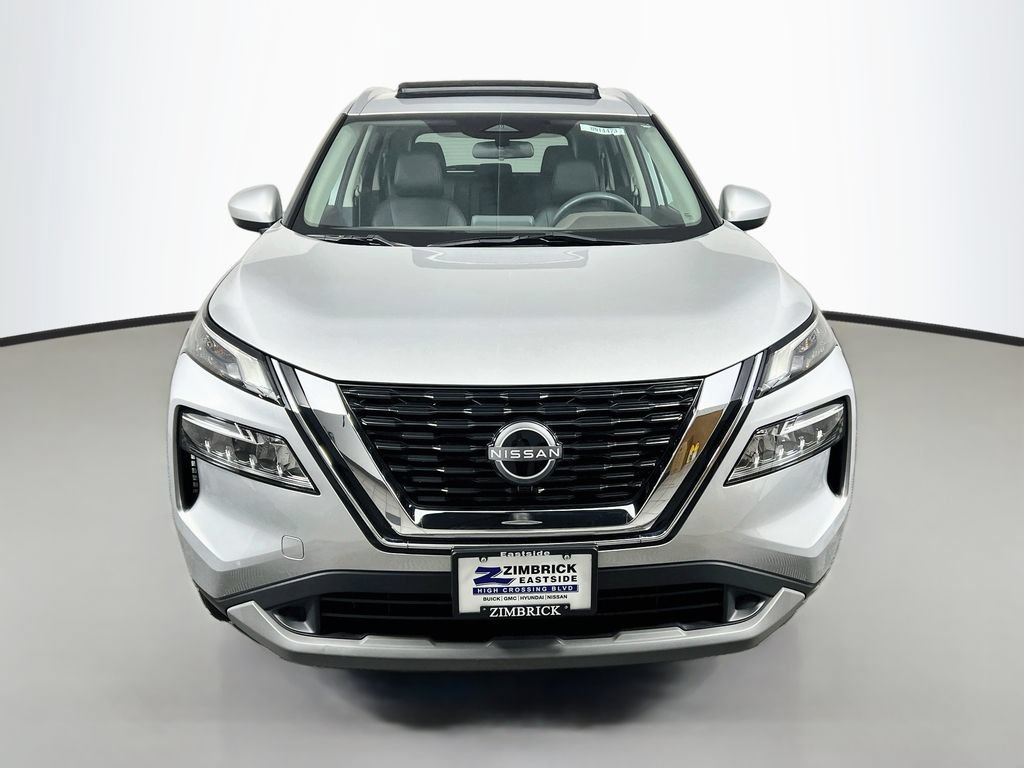Used 2023 Nissan Rogue SV w/ SV Premium B Package AWD/4WD image 2