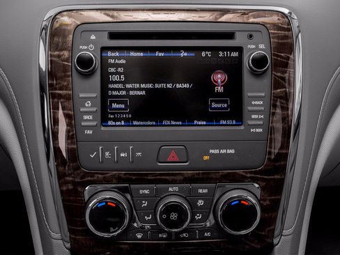 Used 2016 Buick Enclave Leather AWD/4WD image 12