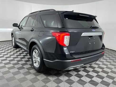 Used 2024 Ford Explorer XLT w/ Equipment Group 202A RWD image 6