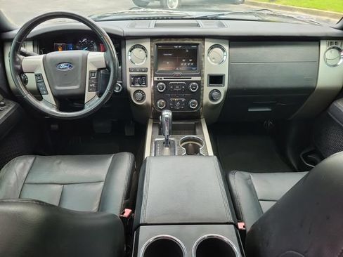 Used 2015 Ford Expedition Limited w/ Equipment Group 301A AWD/4WD image 10